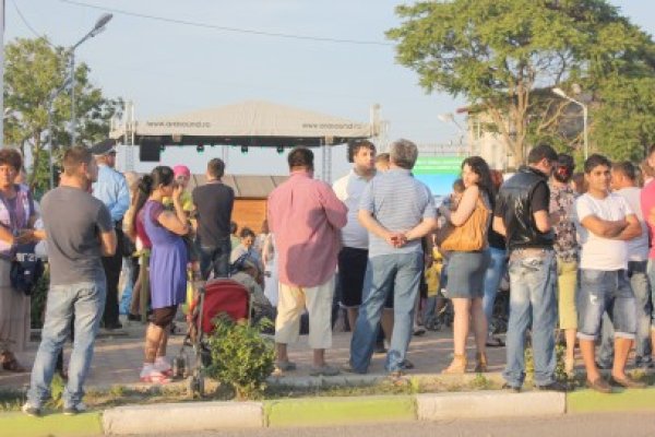 Bocai şi-a lansat candidatura: după alegeri va împărţi telefoane mobile